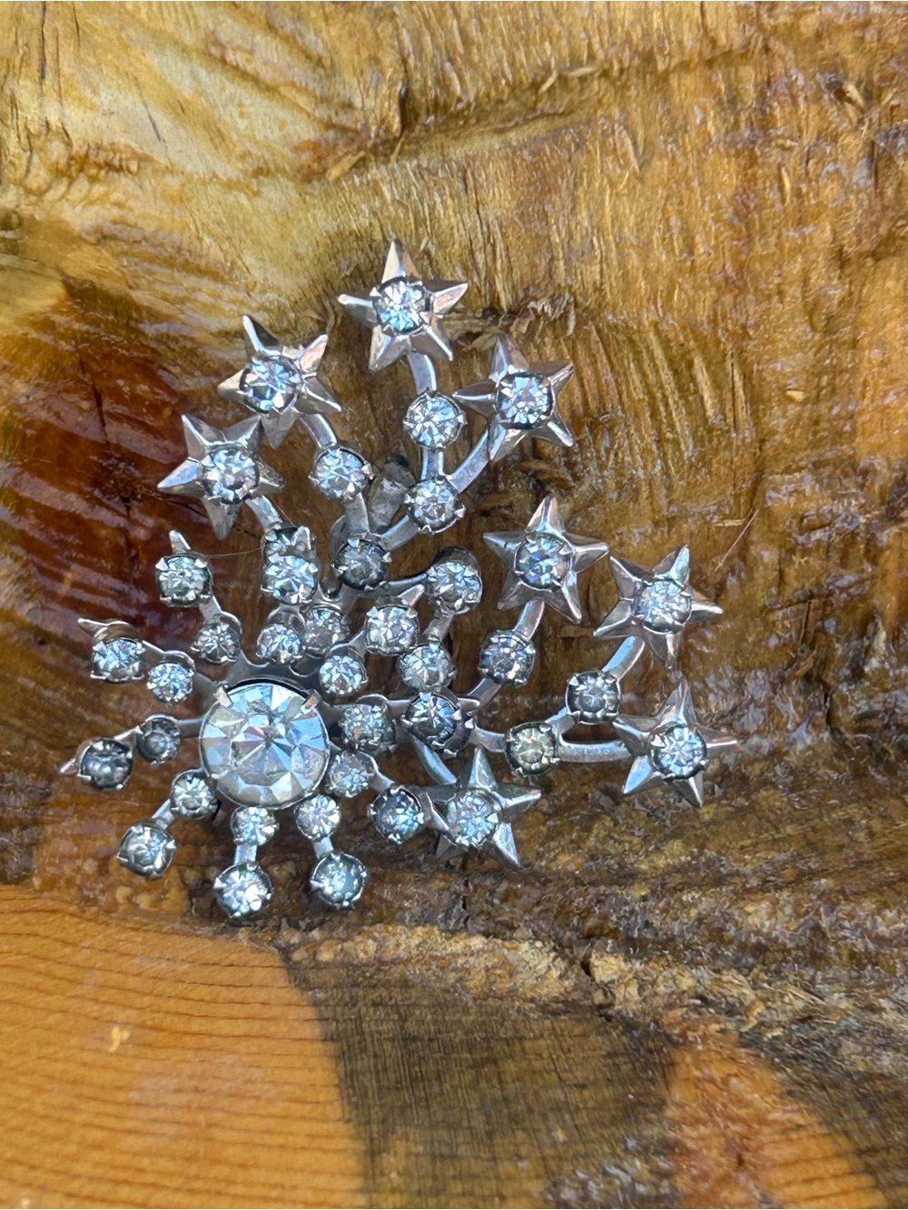 Vintage Schurin Tiered Starburst Stars unsigned Rhinestone Statement Brooch